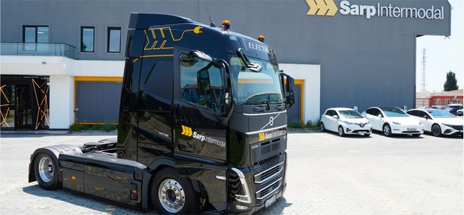 Yüzde Yüz Elektrikli Tır Türkiye Yollarında!