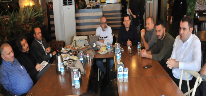 Chp'li Aday Adayı Çağatay Güç Basınla Buluştu