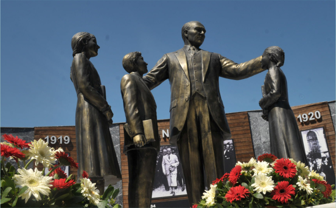 Atatürk’ün Aliağa’ya Gelişinin 91’inci Yılı Kutlandı