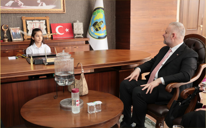 Menemen'de 23 Nisan coşkusu yaşandı