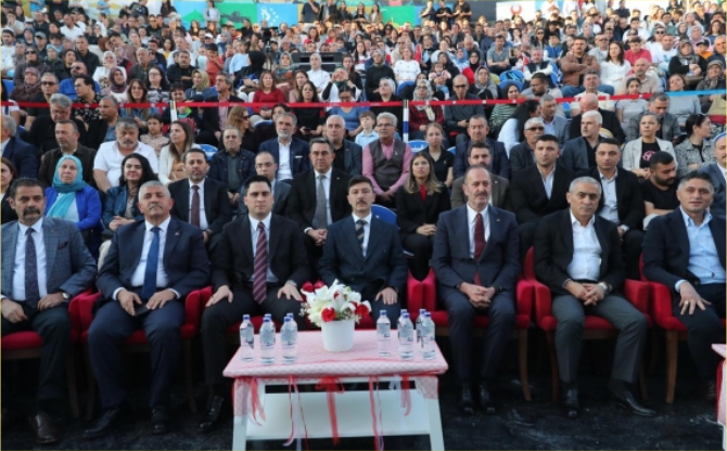 Aliağa'da 3 Mayıs Kutlamaları Coşkuyla Gerçekleşti