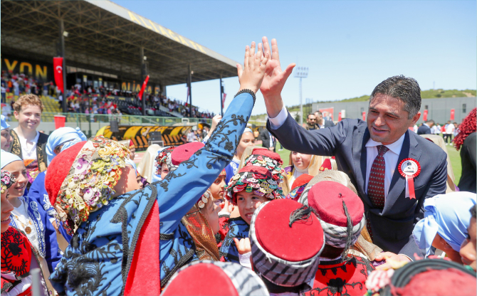 Aliağa’da Gençlik ve Spor Bayramı Coşkusu