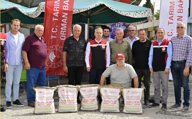 Menemen’de Tohum Dağıtımı Etkinliği Gerçekleşti