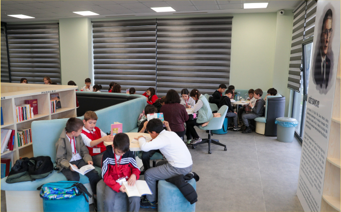 Aliağa’da Kütüphane Haftasına Özel Anlamlı Etkinlik