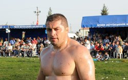 Başpehlivan Mükerrem Kıyı