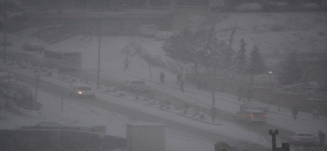 Aliağa Beyaza Büründü