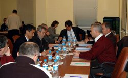 Foça Meclisinde Tartışma 