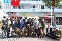 Dikilide Kurtuluş Coşkusu