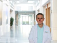 Bayılan çocuğu dik tutmaya çalışmayın