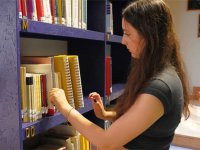 Müzik Kütüphanesi’nde notalar kitaplardan taşıyor