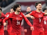 İzmir'de dünya kupası heyecanı dev ekranlarda yaşanacak