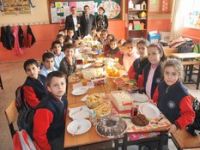 Aliağa'da Yerli Malı Kutlaması