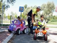 Trafiği Okulunda Öğreniyorlar 