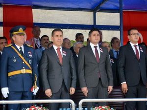 Cumhuriyet Bayramı’nın 94. Yılı Aliağa’da Törenlerle Kutlandı